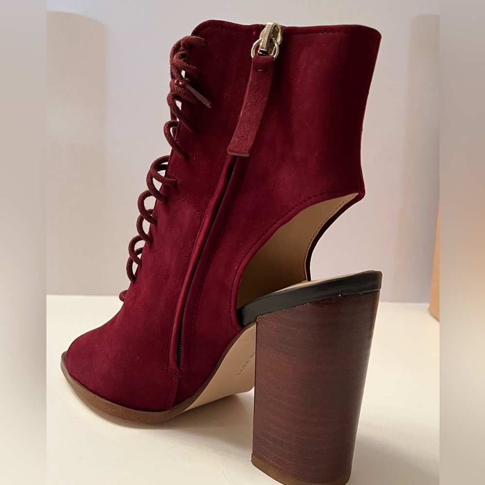 Zara Women's Burgundy Red Suede Lace Up Ankle Boots with Wood Block Heel Size 6